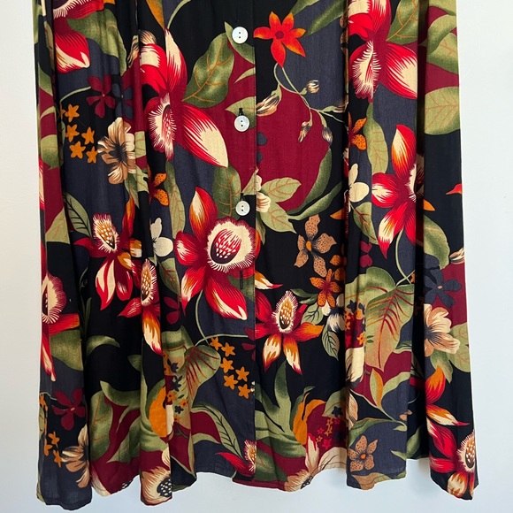 Vintage Floral 🌺 Button Maxi Dress 🖤 - Picture 8 of 10